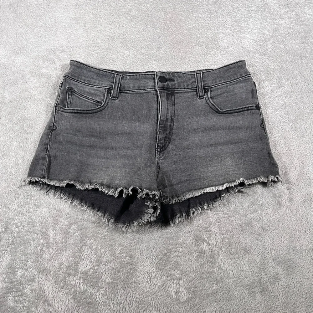 Volcom Stoney Stretch Gray Denim Shorts Womens Size 28 Frayed Hem